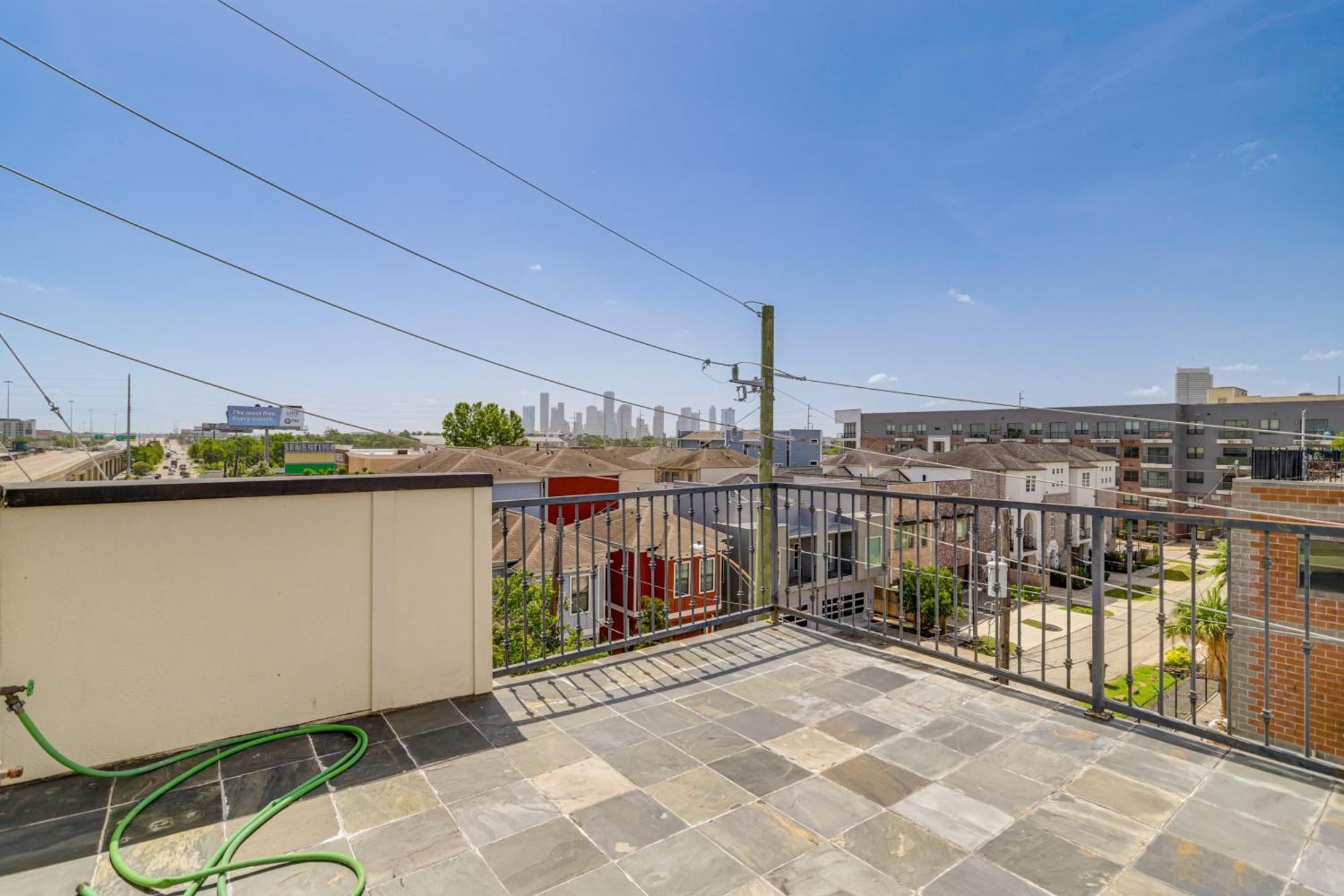 Houston Home With Rooftop Patio - 3 Mi To Downtown! Exterior photo